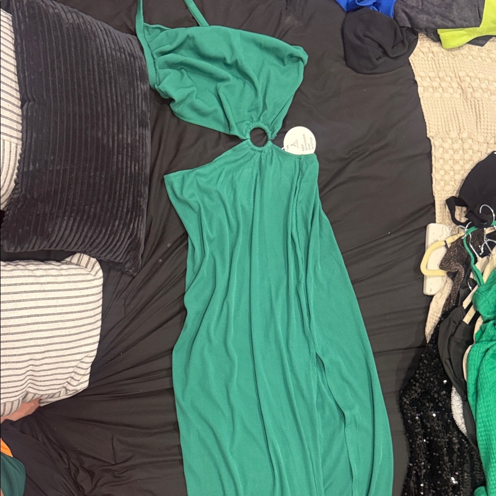 Elegant Green One Shoulder Dress